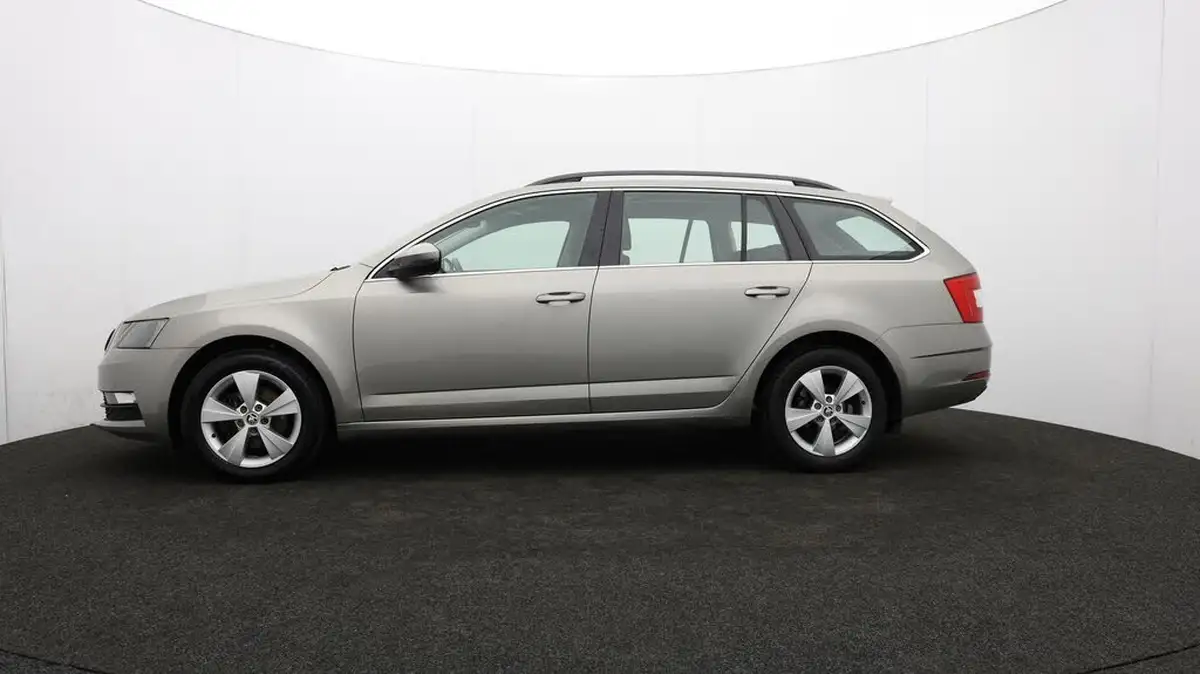 2019-skoda-octavia-10-tsi-se-technology-estate-big-72