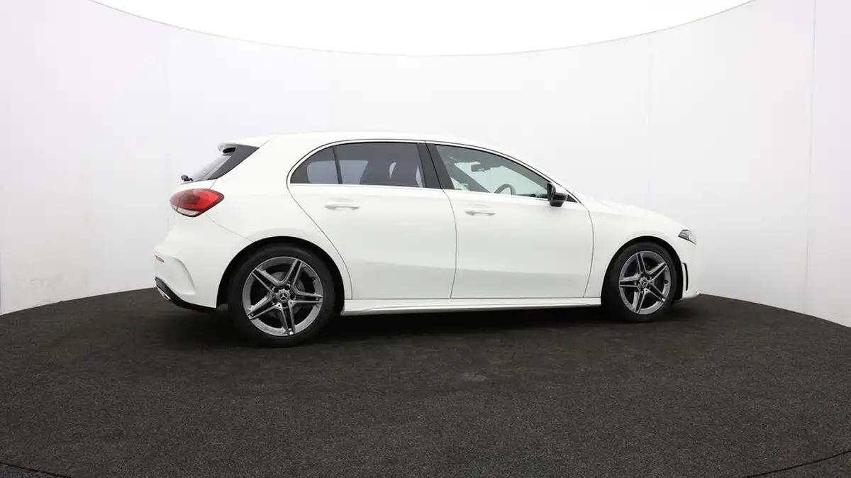 2019-mercedes-benz-a-class-20-a220-amg-line-hatchback-5d-big-39