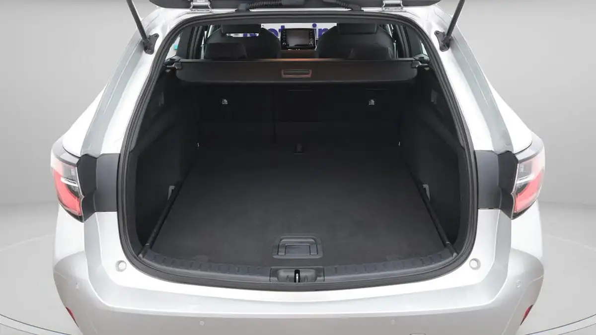 2021-toyota-corolla-18-vvt-i-icon-tech-spare-wheel-touring-sports-5d-big-17