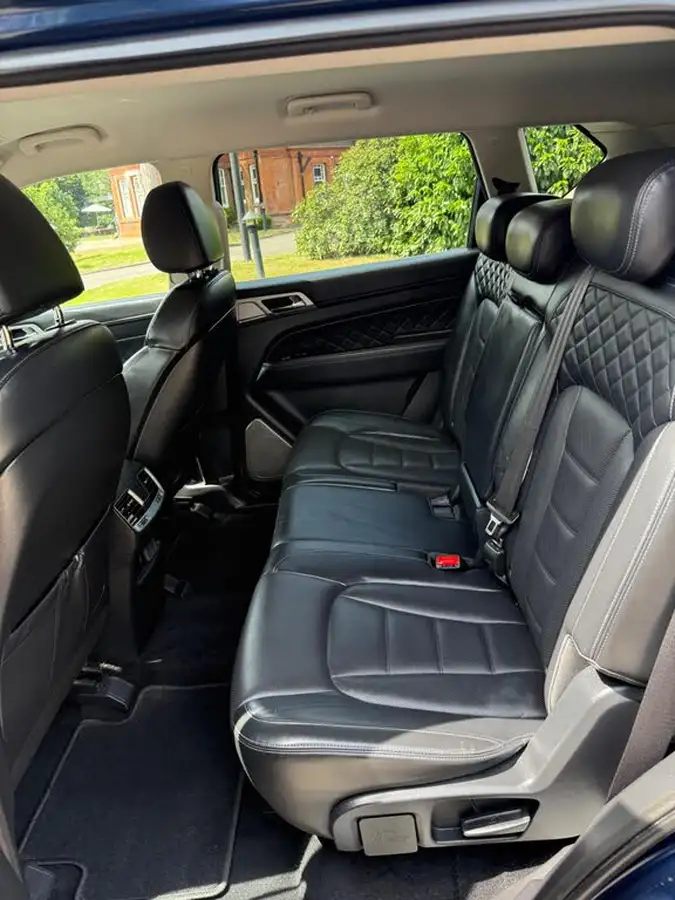 2018-kgm-ssangyong-rexton-22td-ultimate-big-37