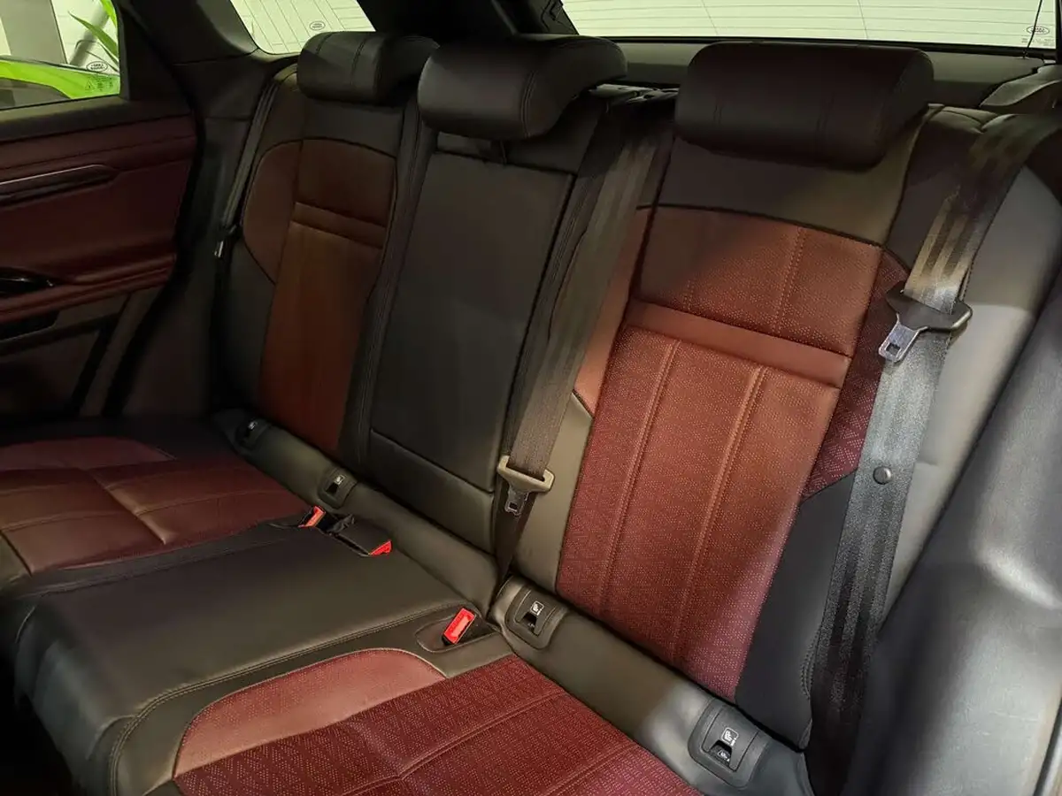 2020-land-rover-range-rover-evoque-20-d180-r-dynamic-hse-big-42