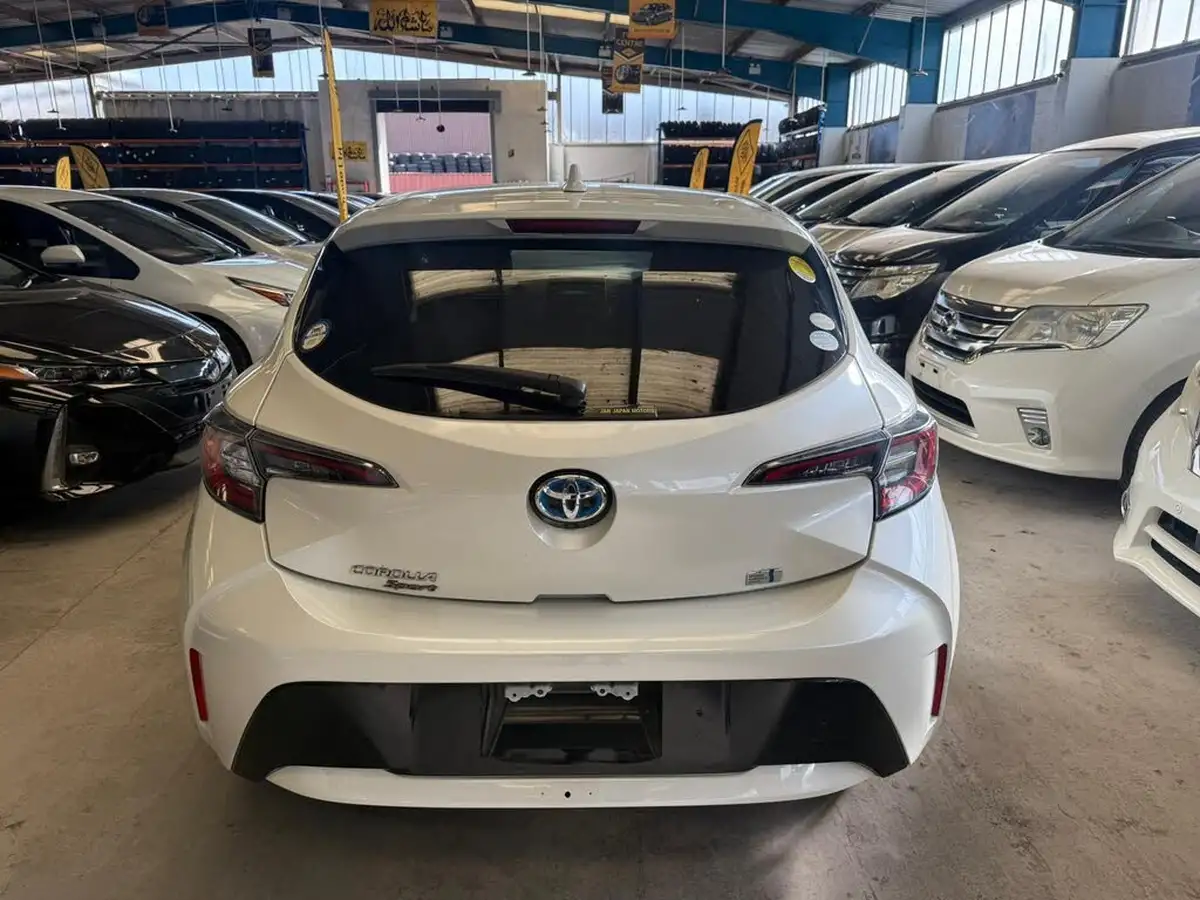 2019-toyota-corolla-big-6