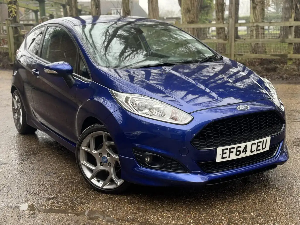 2014-ford-fiesta-10-zetec-s-big-12