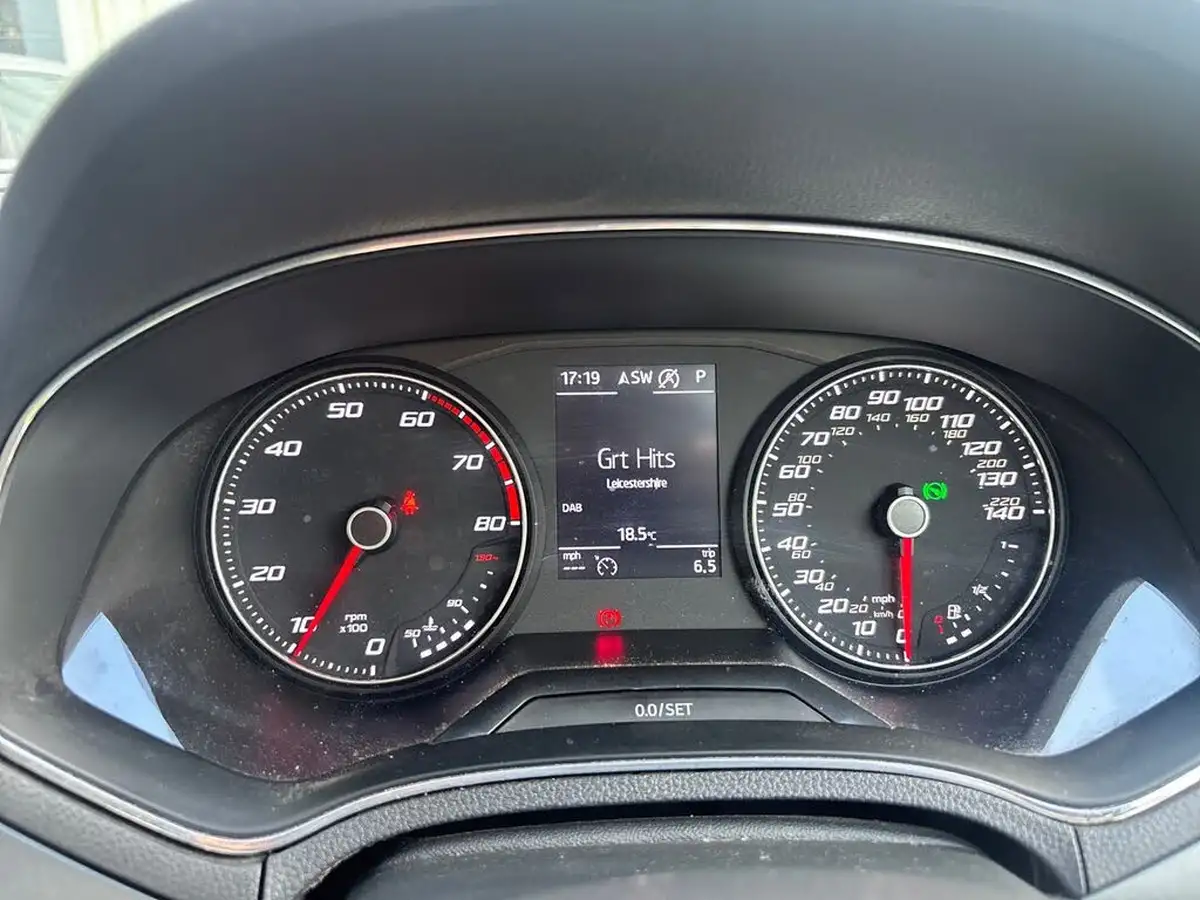 2018-seat-arona-10-tsi-se-technology-115ps-dsg-big-20