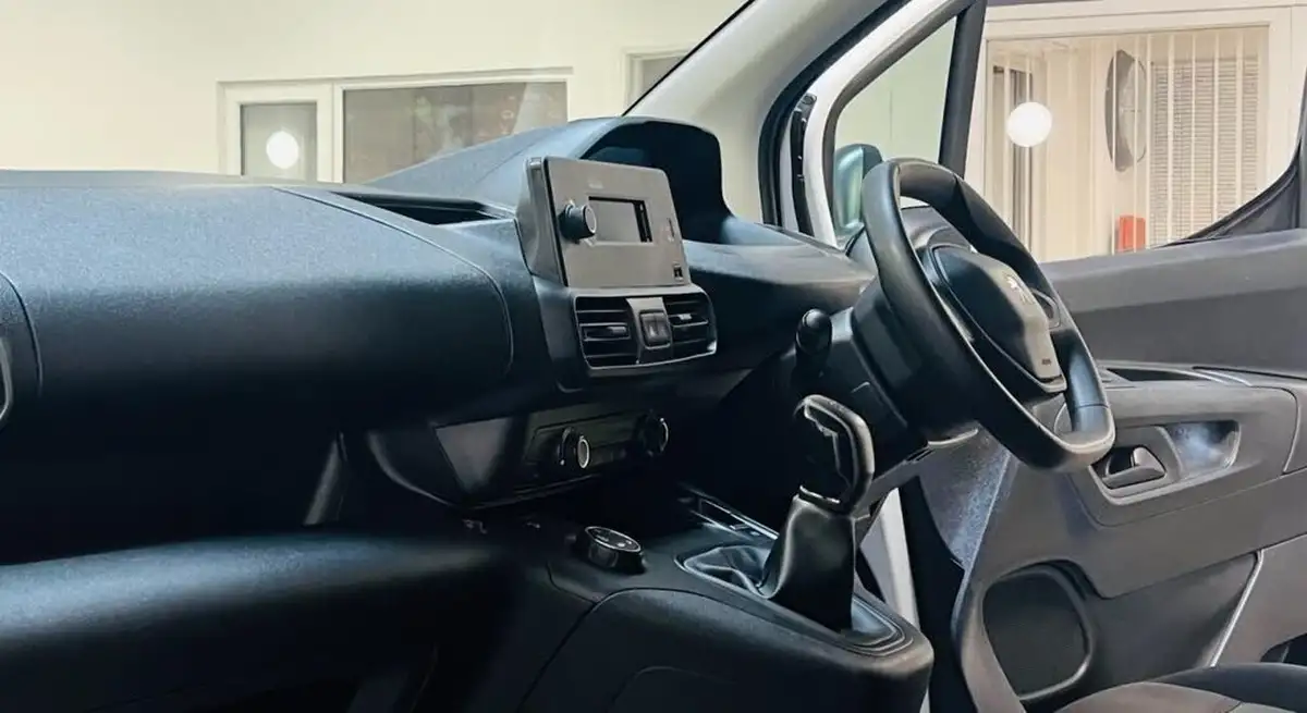2021-peugeot-partner-15-bluehdi-1000-grip-100ps-eu6dt-big-26