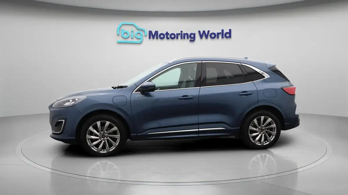 2022-ford-kuga-25t-vignale-225ps-phev-big-4