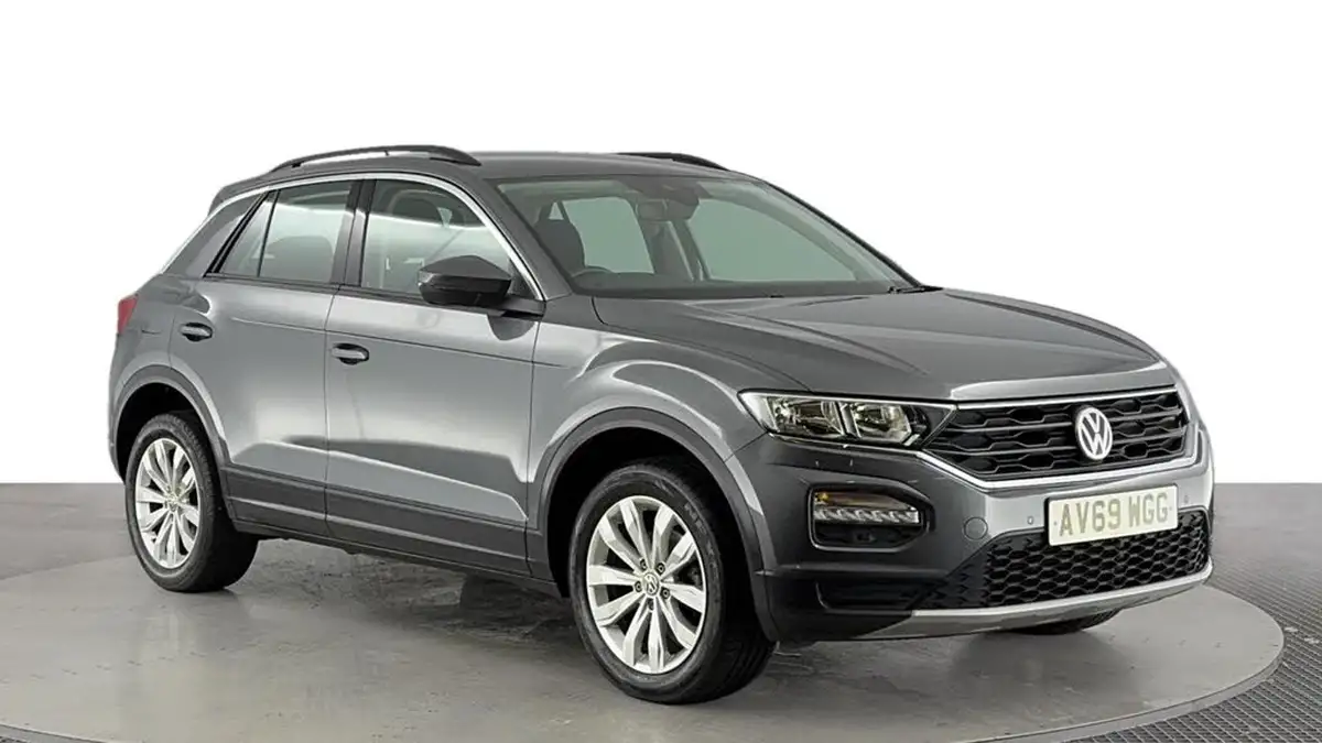 2019-volkswagen-t-roc-15-tsi-se-big-1