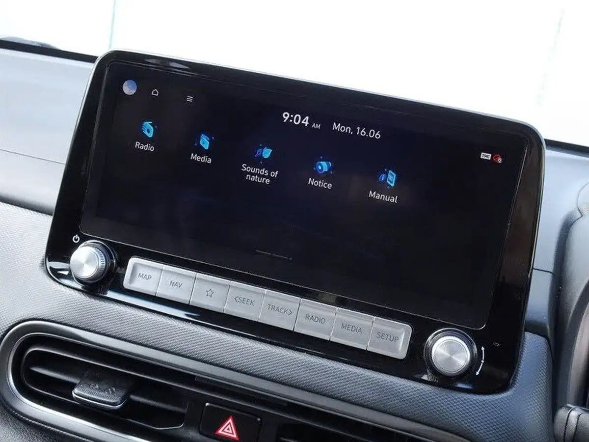 2021-hyundai-kona-e-premium-204ps-64kwh-7kw-obc-big-24
