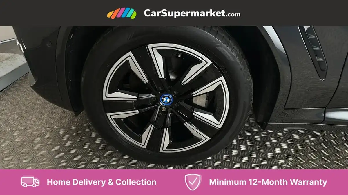 2022-bmw-ix3-e-m-sport-big-18