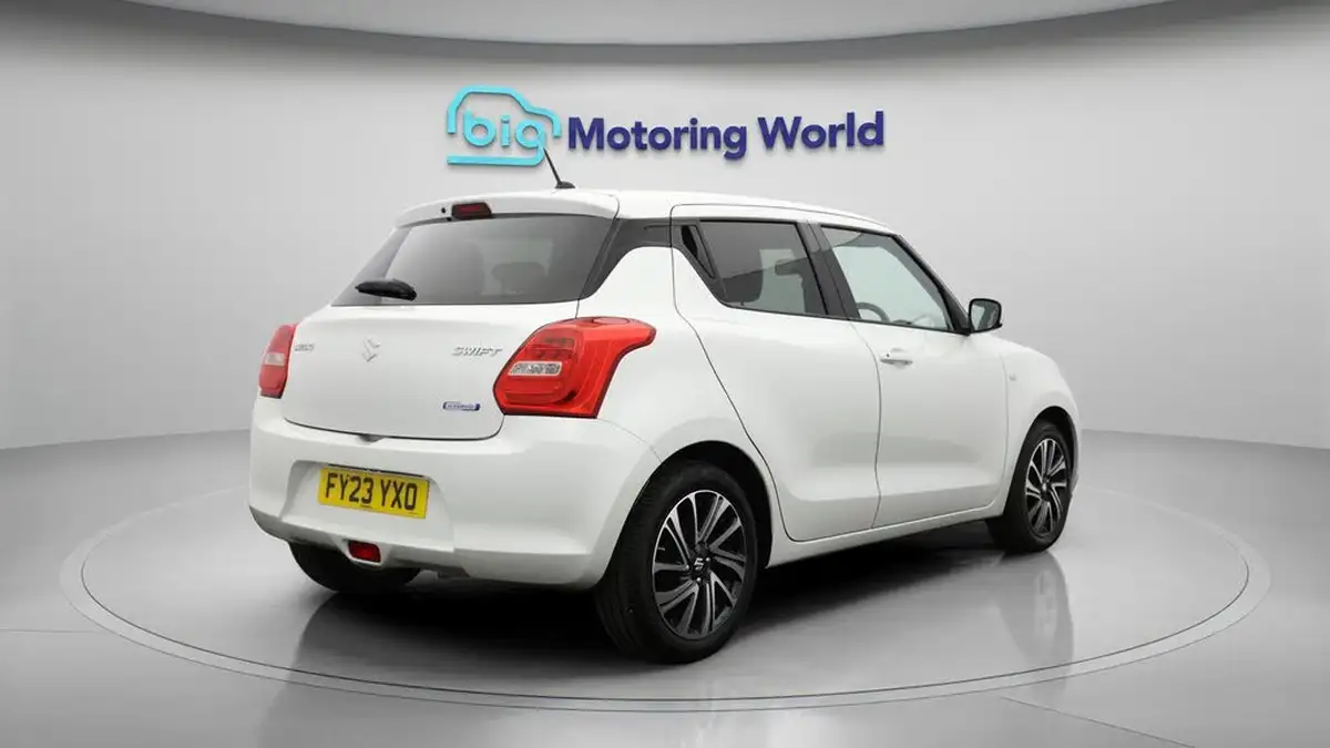 2023-suzuki-swift-12-dualjet-sz-l-big-7