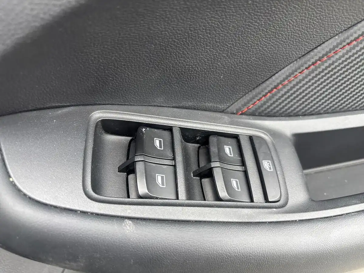 2021-mg-zs-suv-15-vti-tech-exclusive-big-17