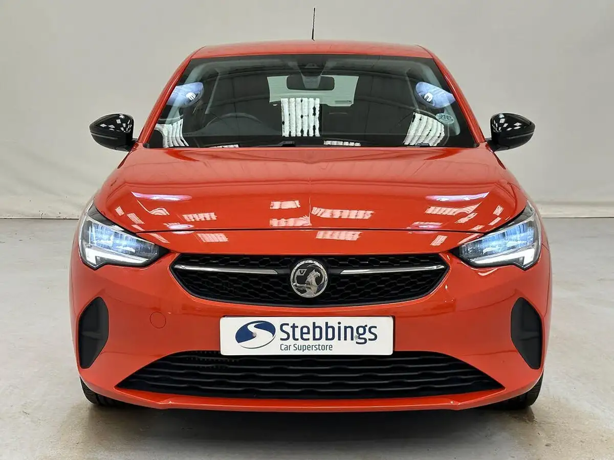 2020-vauxhall-corsa-15-turbo-d-se-nav-big-3