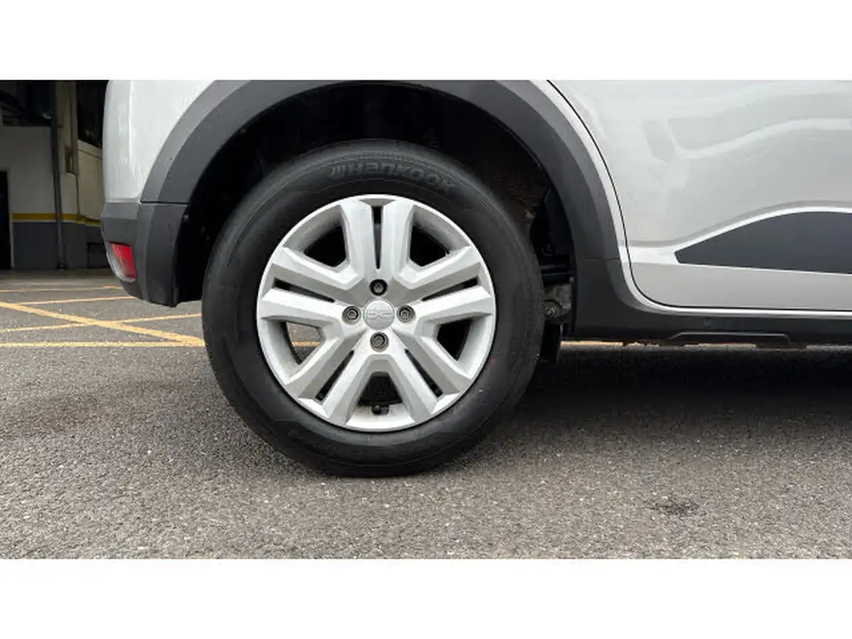 2024-dacia-sandero-stepway-10-tce-expression-90bhp-big-6