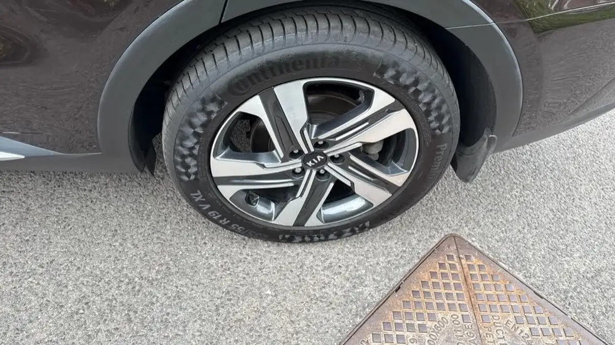 2022-kia-sorento-16-t-gdi-3-261bhp-phev-big-24