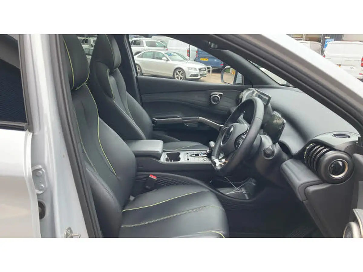 2025-byd-atto-3-e-comfort-big-7