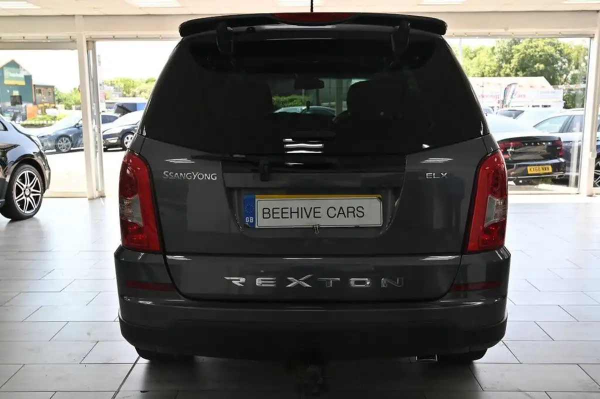2017-kgm-ssangyong-rexton-w-22td-elx-big-7