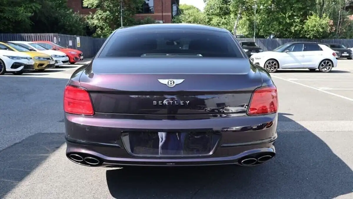 2022-bentley-flying-spur-40-v8-big-5