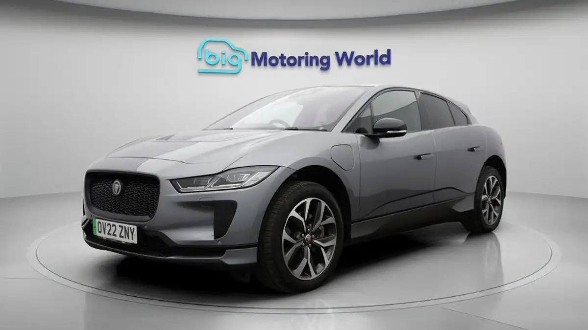 2022-jaguar-i-pace-ev400-hse-black-big-3