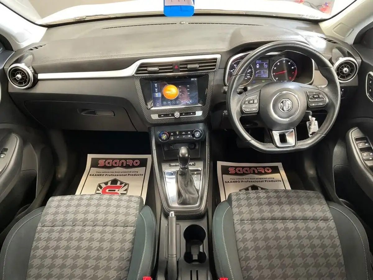 2018-mg-zs-suv-10t-gdi-excite-big-41