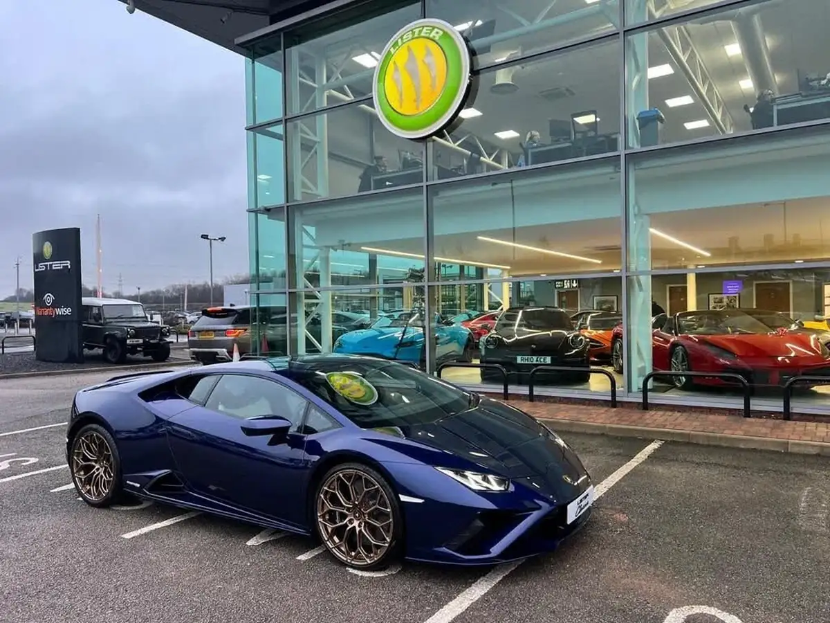 2021-lamborghini-huracan-big-42