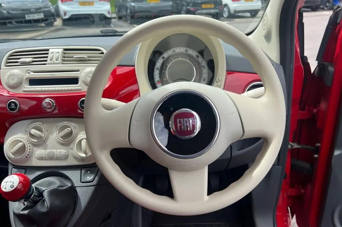 2013-fiat-500-12-colour-therapy-big-32