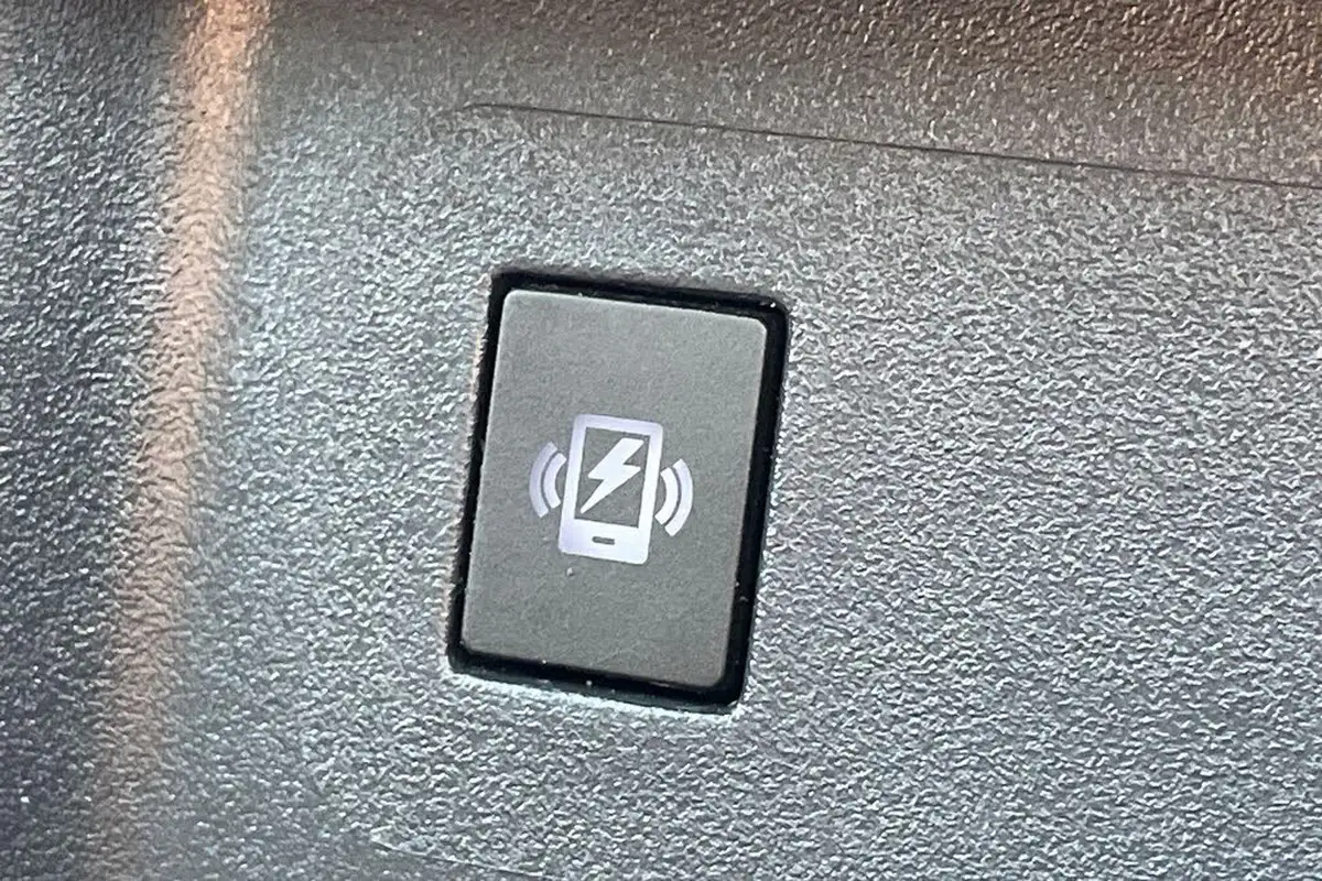 2021-nissan-qashqai-13-dig-t-premiere-edition-140ps-big-49