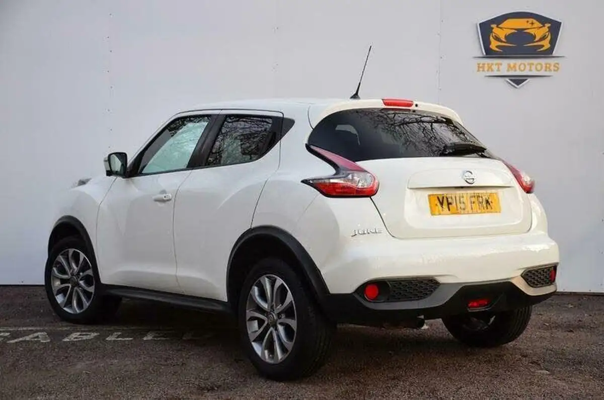 2015-nissan-juke-12-tekna-big-13