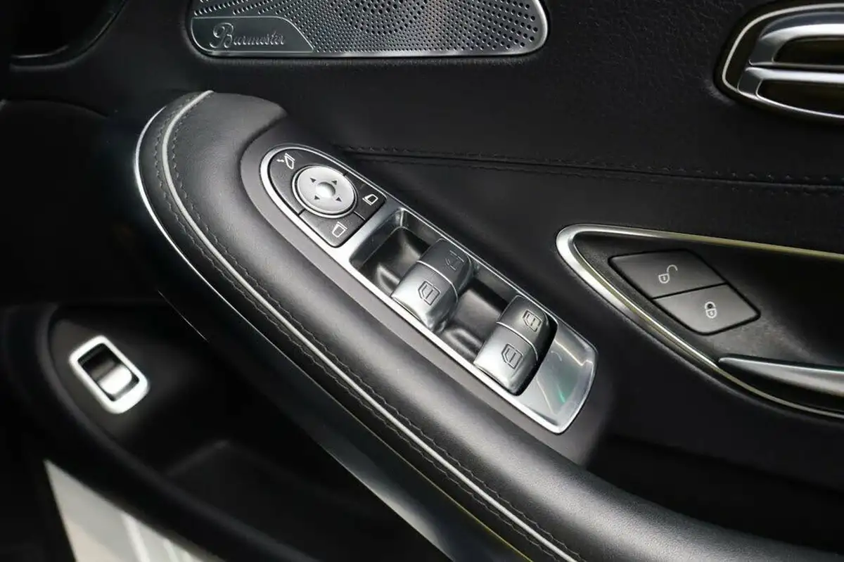 2018-mercedes-benz-s-class-40-s63-amg-coupe-big-14