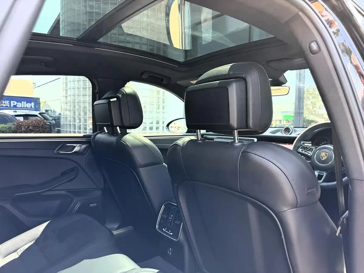 2021-porsche-macan-29-v6-gts-380ps-big-15