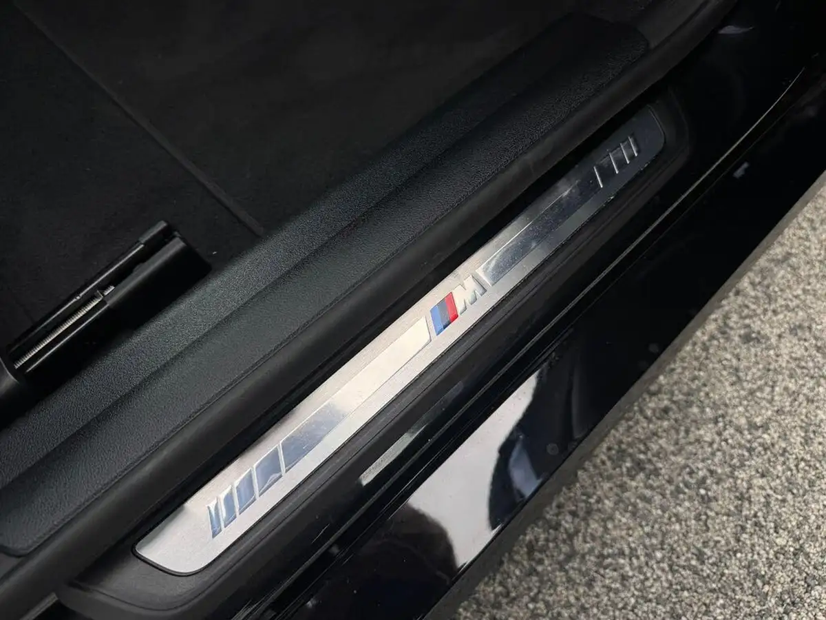2025-bmw-i4-e-m50-big-72
