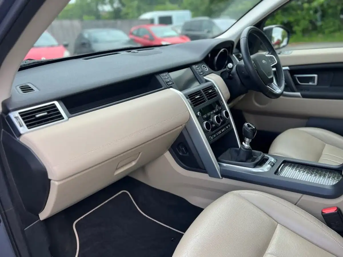 2018-land-rover-discovery-sport-20td4-hse-182ps-big-16