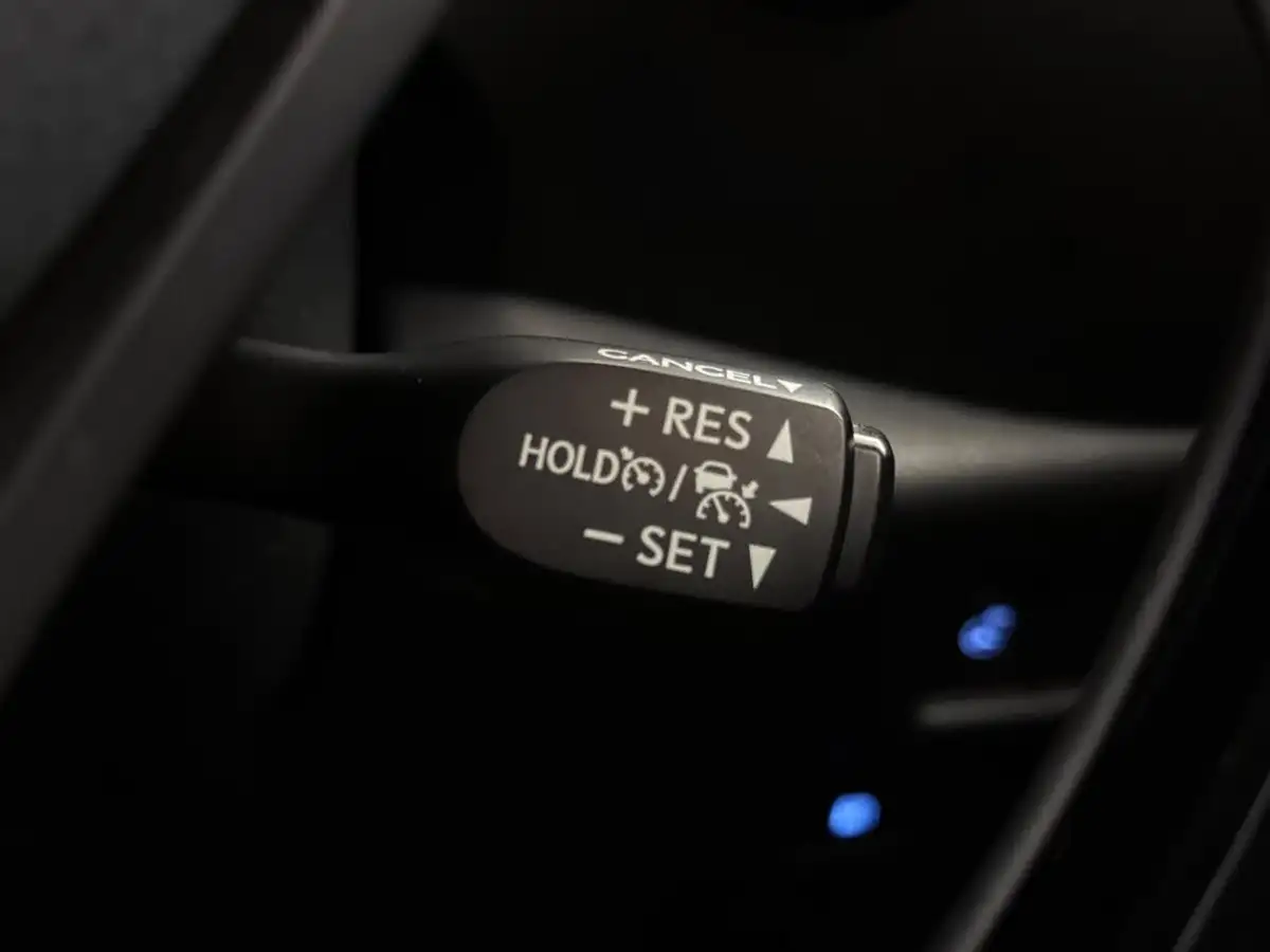 2022-toyota-c-hr-18-vvt-i-excel-big-27