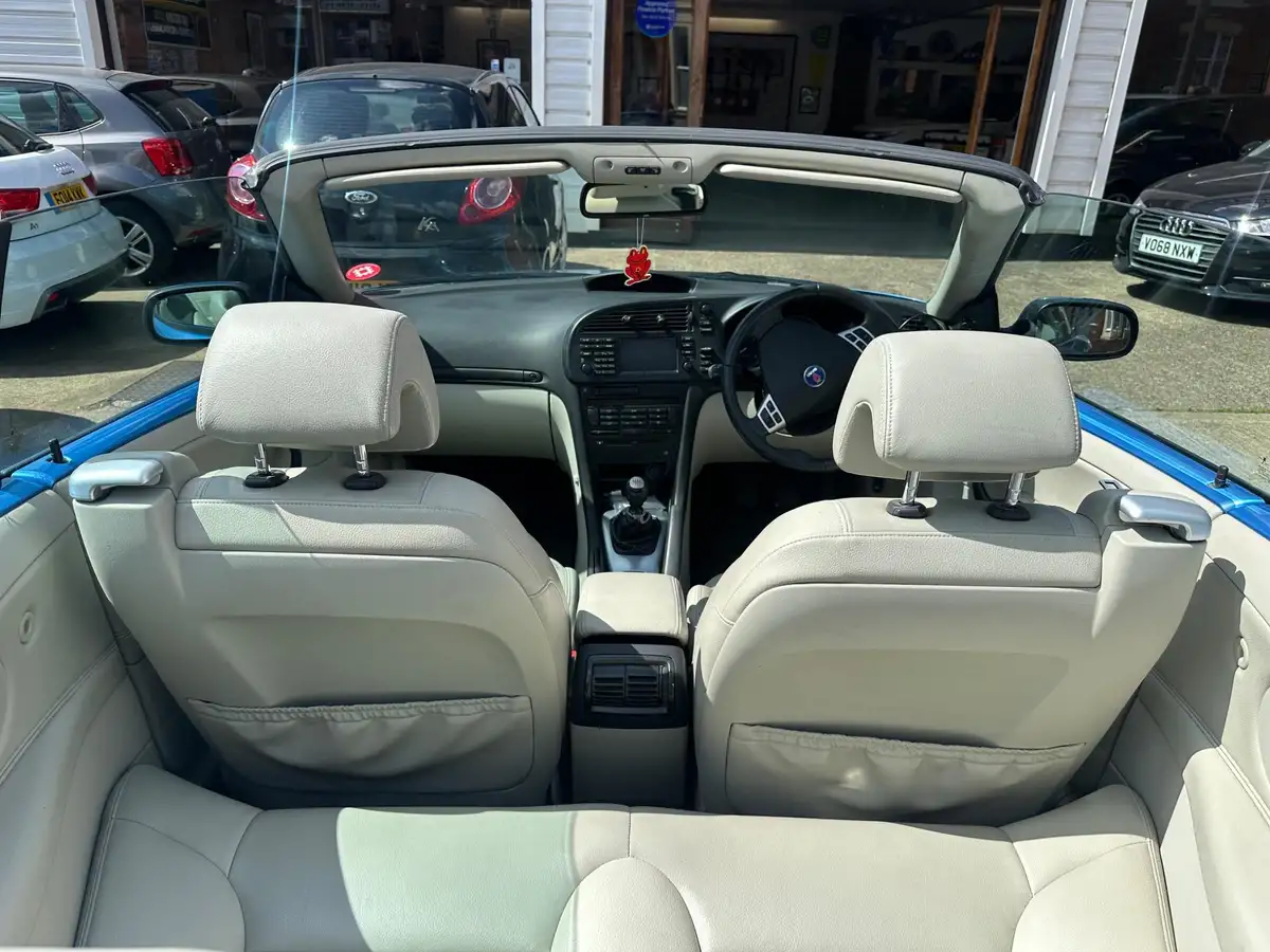 2006-saab-9-3-19td-vector-150bhp-convertible-2d-big-10