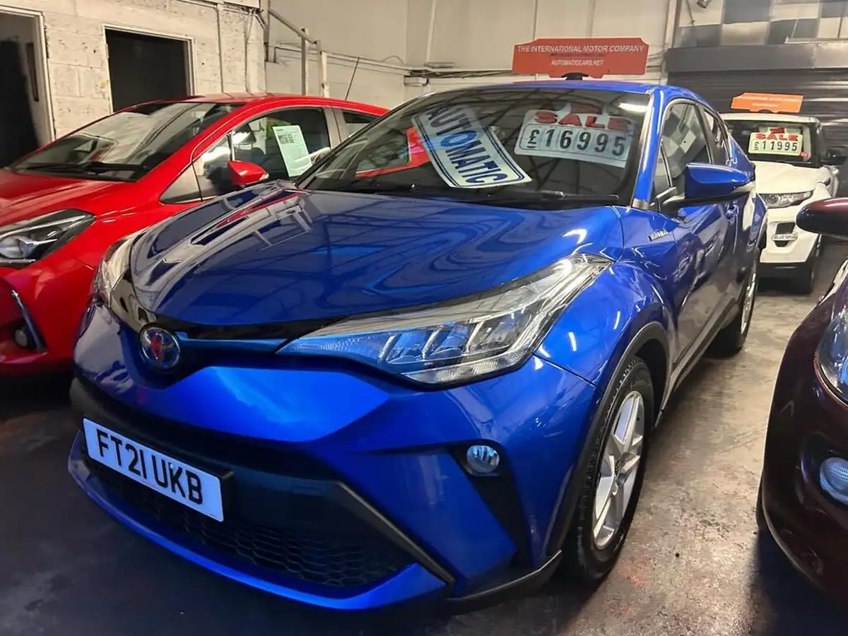 2021-toyota-c-hr-18-vvt-i-icon-big-7