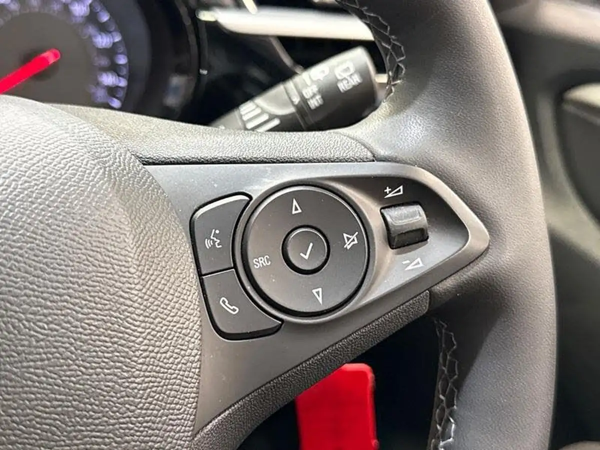 2023-vauxhall-corsa-12-turbo-design-big-31