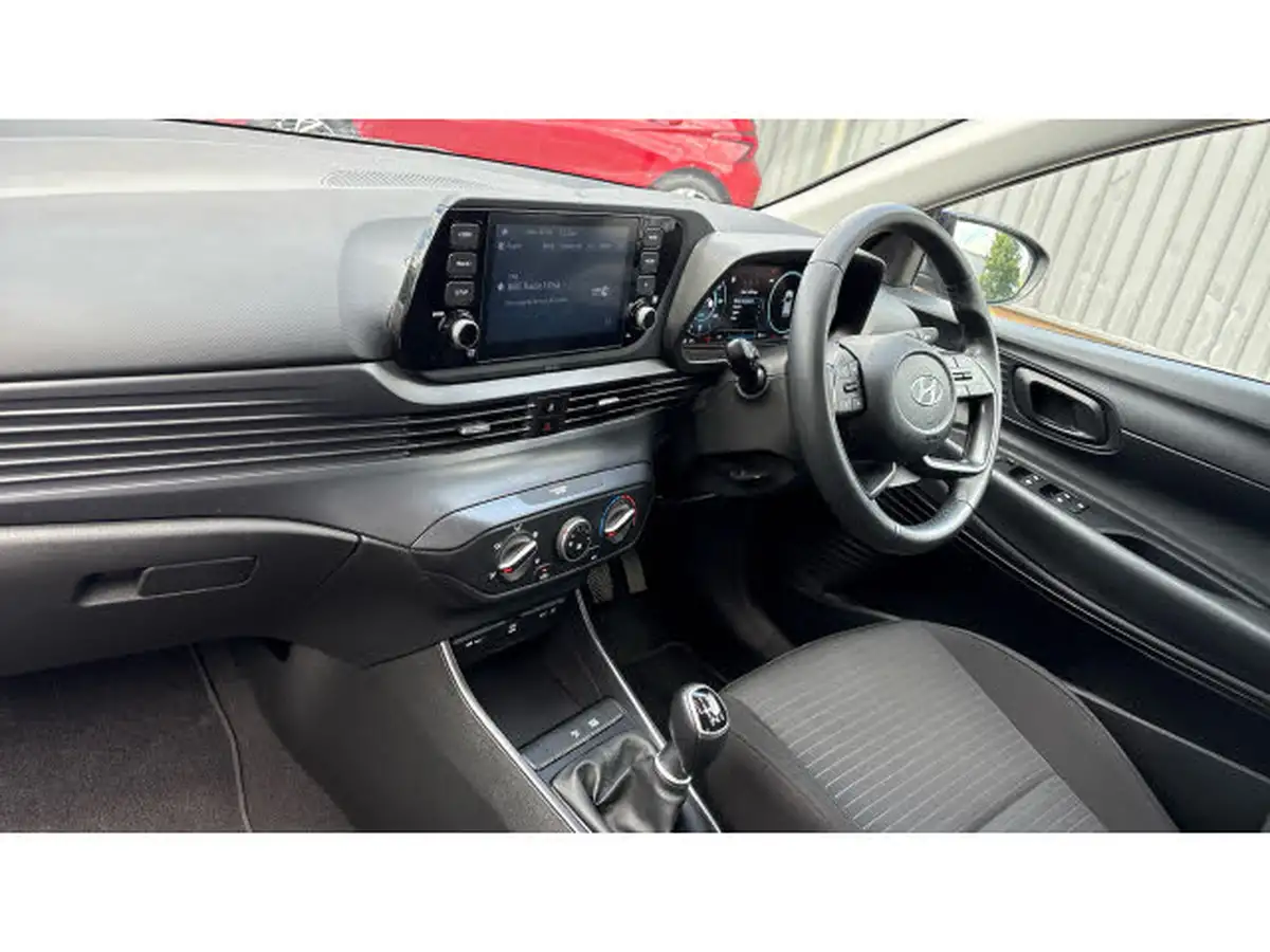 2022-hyundai-i20-10-t-gdi-se-connect-eclutch-imt-big-8