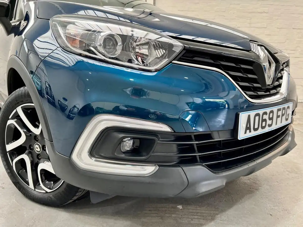 2019-renault-captur-13-tce-iconic-130bhp-ss-big-20