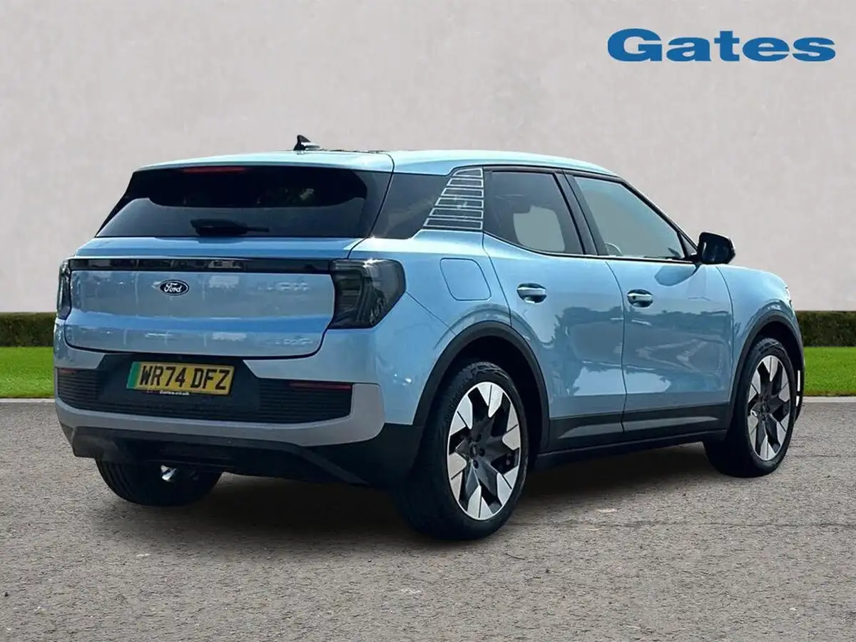 2024-ford-explorer-e-premium-286ps-77kwh-big-6