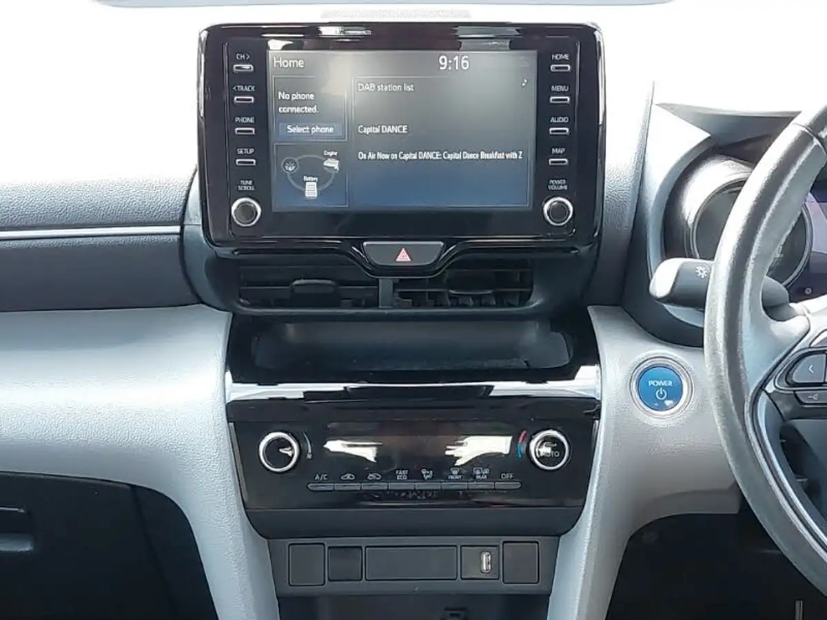 2022-toyota-yaris-cross-15-vvt-i-icon-big-6