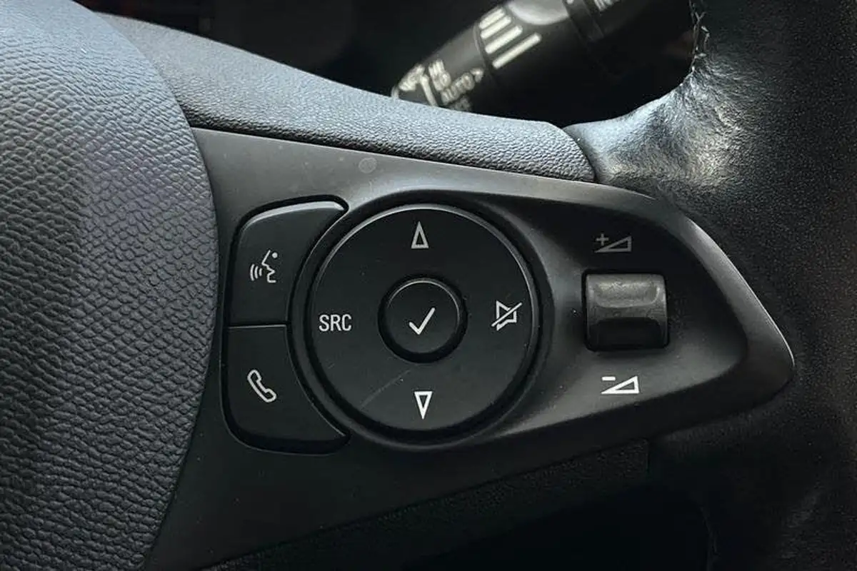 2020-vauxhall-corsa-12-turbo-elite-nav-premium-big-33