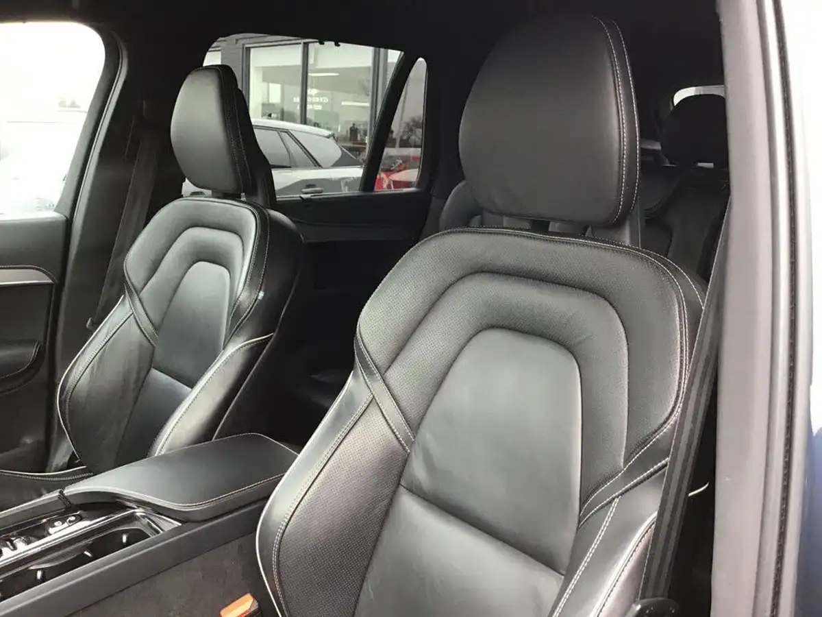 2020-volvo-xc90-20td-b5-r-design-big-31