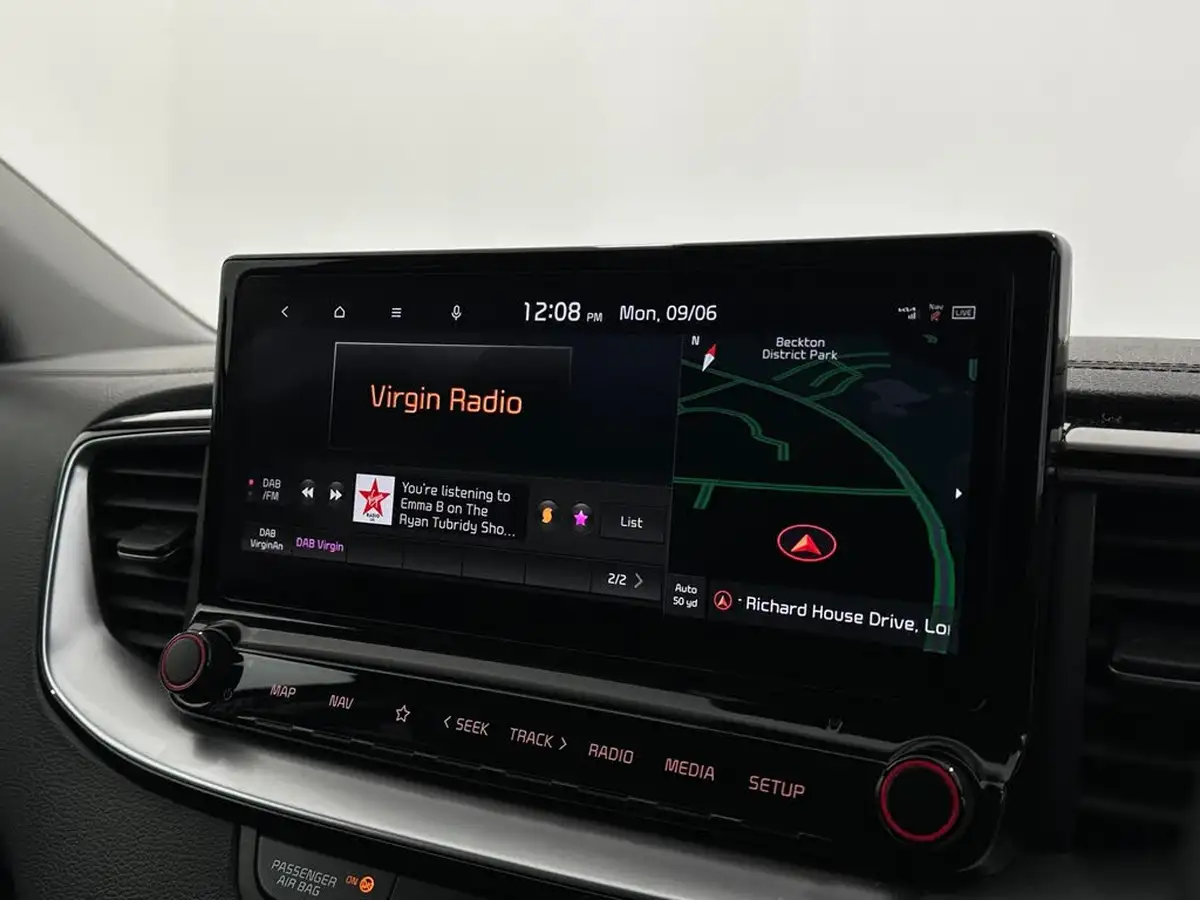2023-kia-ceed-15-t-gdi-3-158bhp-hatchback-big-22
