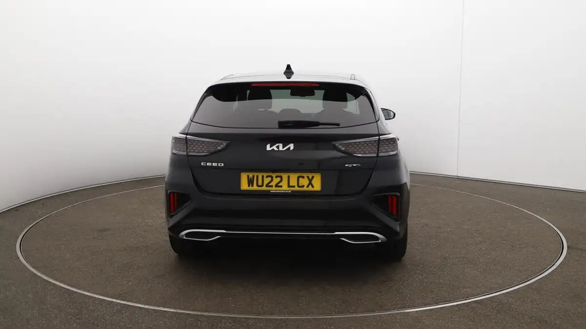 2022-kia-ceed-15-t-gdi-gt-line-big-57
