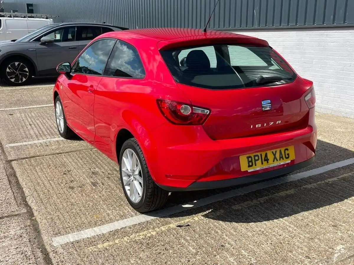 2014-seat-ibiza-14-toca-16v-85ps-sportcoupe-3d-big-31