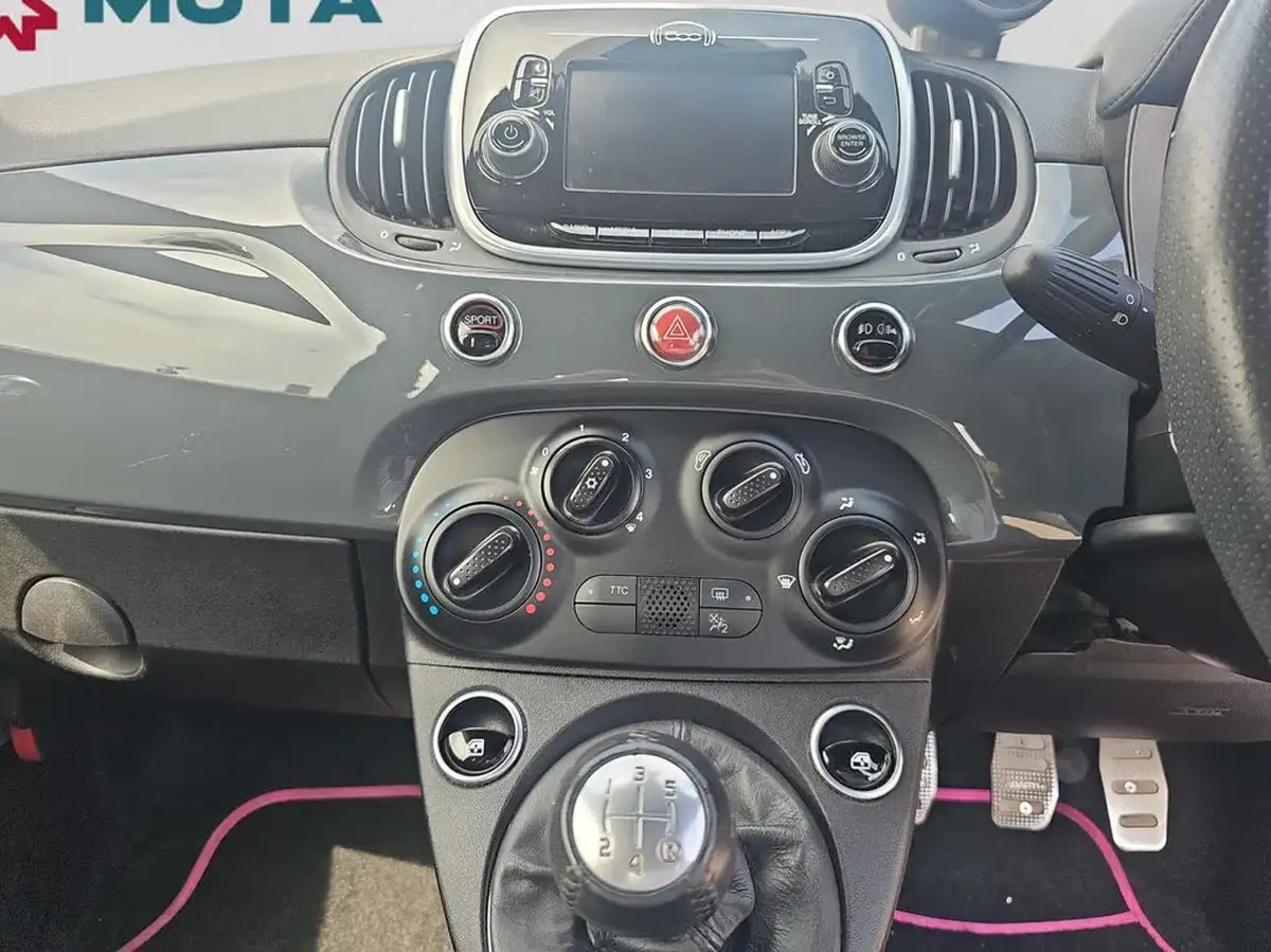 2017-abarth-595-14-tjet-big-10