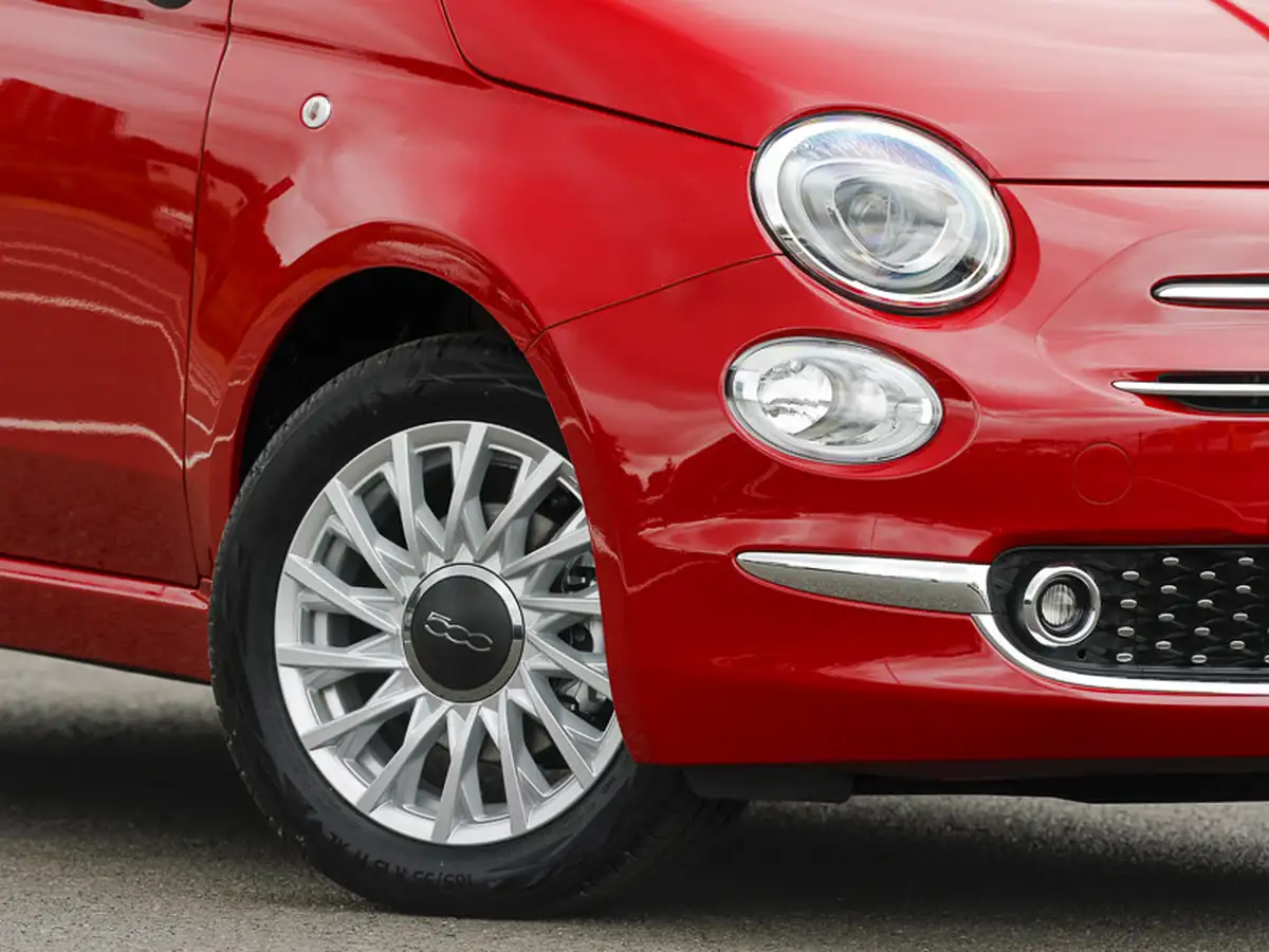 2025-fiat-500-10-big-19