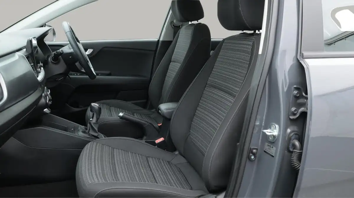 2022-kia-stonic-10-t-gdi-2-big-14