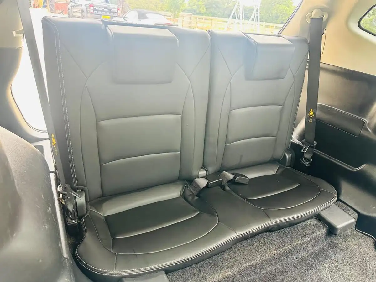 2013-nissan-qashqai2-15td-360-big-6