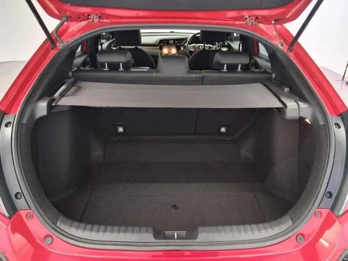 2019-honda-civic-10-vtec-turbo-sr-hatchback-5d-big-7