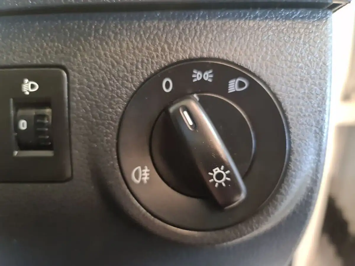 2020-volkswagen-caddy-20tdi-c20-startline-bmt-big-28